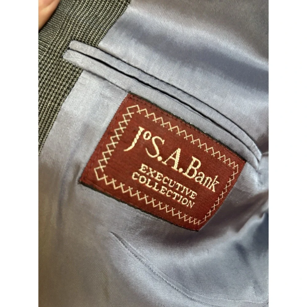 Jos A Bank Mens 42R Sport Coat Gray Wool Glen Plaid Two Button Jacket‎ Classic
